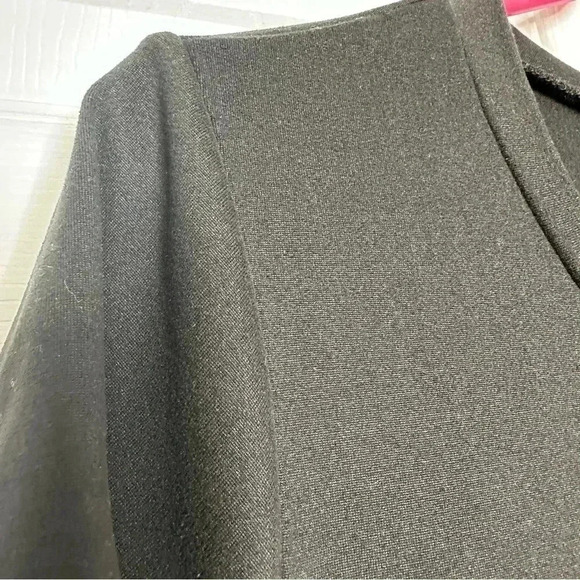 Ragdoll Maternity Shirt  Front Pocket / Black Size Medium - Picture 9 of 16